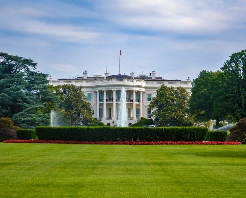 A photo of the White House on a sunny day