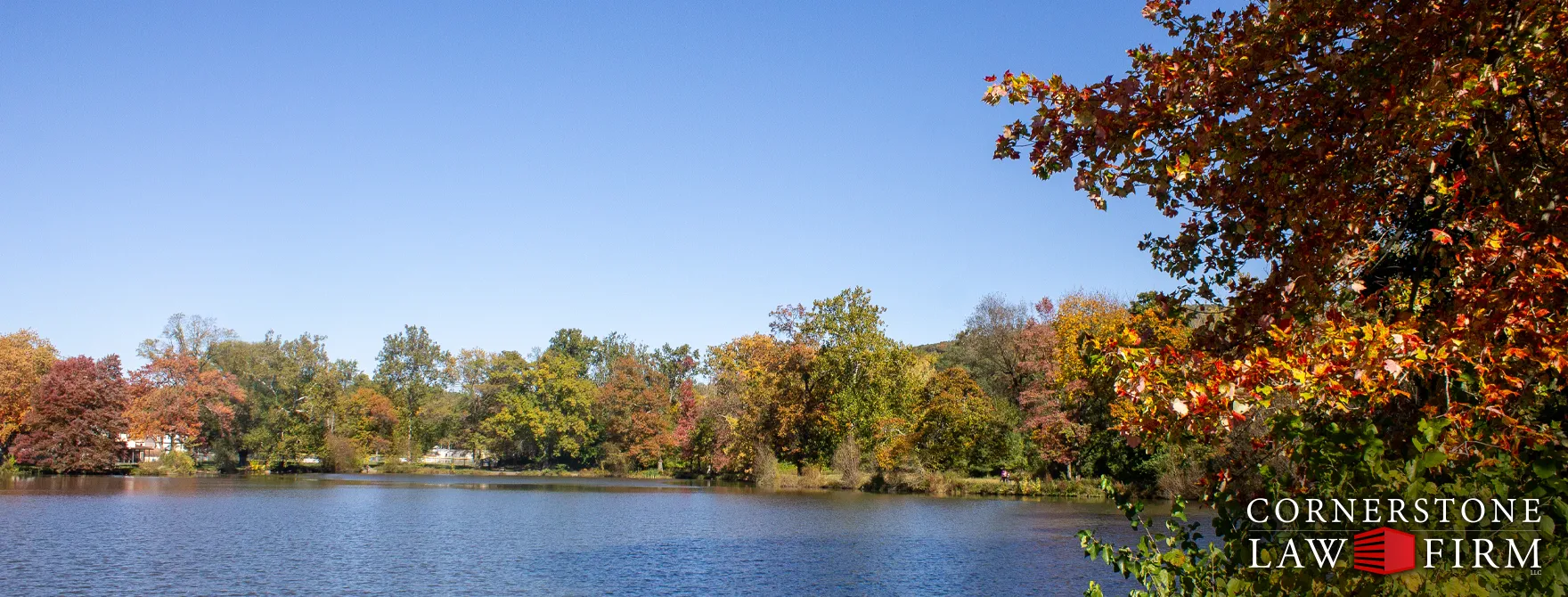 The pond at Carsonia Park on a sunny autumn day